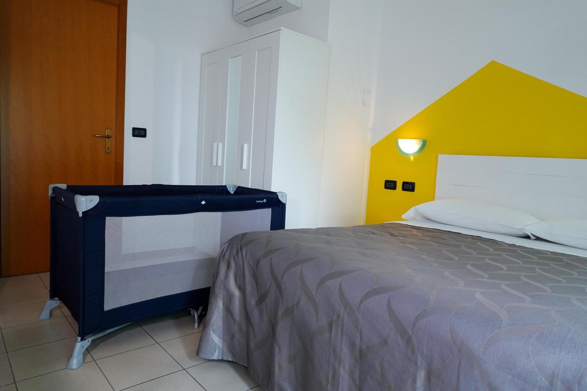 Residence Villa Azzurra Rimini Buitenkant foto